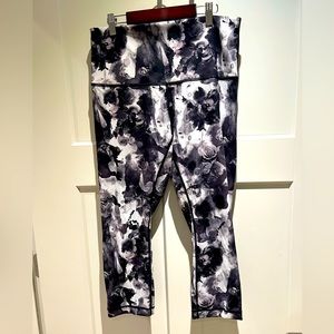 Lululemon Align Floral High Rise Crop